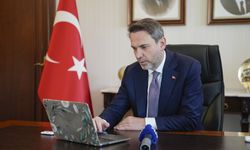 Enerji Bakanı Bayraktar, AA'nın 'Yılın Kareleri' oylamasına katıldı