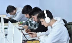 'Etüt Van Projesi'yle 4 yılda 120 bin kişi ücretsiz eğitimle sınavlara hazırlandı