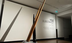 Galata Rum Okulu'nda açılan 'Töz' sergisi mimarlığın köklerini sanat eserleriyle ele alıyor