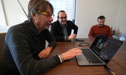 Göztepe'nin onursal başkanı Sepil , AA'nın 'Yılın Kareleri' oylamasına katıldı