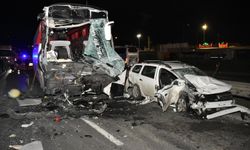 GÜNCELLEME - Anadolu Otoyolu'nun Sakarya geçişindeki kazada 1 kişi öldü, 27 kişi yaralandı