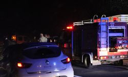 GÜNCELLEME - Mardin'de otomobil ile hafif ticari aracın çarpıştığı kazada 3 kişi öldü, 2 kişi yaralandı