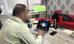 İmaj Altyapı Vanspor Teknik Direktörü Korkmaz, AA'nın 'Yılın Kareleri' oylamasına katıldı