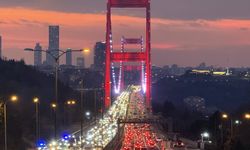 İstanbul'da akşam saatlerinde trafik yoğunluğu yüzde 85'e çıktı