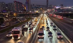 İstanbul'da akşam saatlerinde trafik yoğunluğu yüzde 89'a çıktı