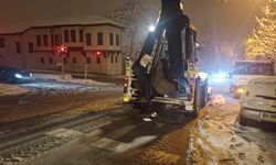 Kahramanmaraş'ta kar nedeniyle 61 mahalleye ulaşım sağlanamıyor