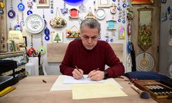 Kaligrafi sanatçısı Murat Ünver üç ileri tekniği tek performansta birleştirdi