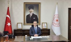 Karaman Valisi Hayrettin Çiçek görevine başladı