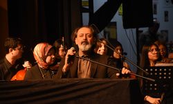 Karaman'da 'Kim var?' adlı sanat oratoryosu sahnelendi