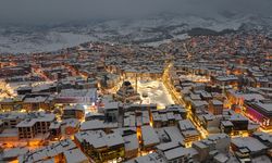 Karla kaplı Bingöl dronla havadan görüntülendi