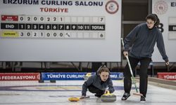 Kars'ta curling sporuna gönül verenlerin hedefi üst klasman ve milli forma
