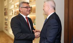 KKTC Cumhurbaşkanı Erhürman, Ticaret Bakanı Bolat ile görüştü