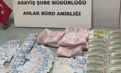 Konya'da kumar oynayan 19 kişiye 220 bin 476 lira para cezası