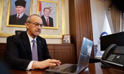 Malatya Valisi Yavuz, AA'nın 'Yılın Kareleri' oylamasına katıldı