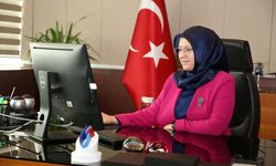 Manisa Celal Bayar Üniversitesi Rektörü Prof. Dr. Kibar, AA'nın 'Yılın Kareleri' oylamasına katıldı