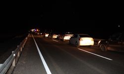 Mardin'de otomobil ile hafif ticari aracın çarpıştığı kazada 3 kişi öldü, 2 kişi yaralandı