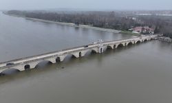 Meriç ve Tunca nehirlerinde debi yağışlarla yükseldi