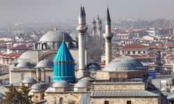Mevlana Müzesi'nin koleksiyonuna Mevlevi dervişlerinin kullandığı 171 yeni parça eklendi
