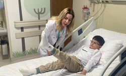 Milyonda 3 görülen hastalık nedeniyle yürüyemeyen Emir Asaf yeniden koşmaya başladı