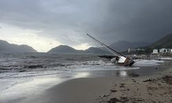 Muğla'da fırtına ve sağanak etkili oluyor