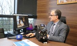 Sakarya Üniversitesi Rektörü Prof. Dr. Al, AA'nın 'Yılın Kareleri' oylamasına katıldı