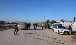 Suriye sağlık ekipleri, terör örgütünün işgalindeki Deyr Hafir'den sivillerin kurtarılması için hazır bekliyor