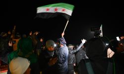 Suriye'deki Deyr Hafir bölgesi kırsalında terör örgütü YPG/SDG'nin çekilme açıklaması sevinçle karşılandı