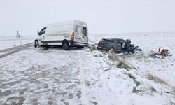 Tekirdağ'da otomobille minibüsün çarpışması sonucu 1 kişi öldü, 3 kişi yaralandı