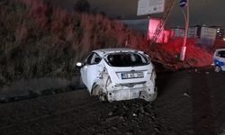 Tekirdağ'da park halindeki polis aracına çarpan otomobildeki 2 kişi yaralandı