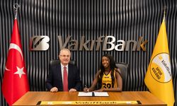 VakıfBank Kadın Voleybol Takımı, İtalyan pasör çaprazı Adhuoljok Malual'ı kadrosuna kattı