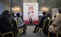 YTB, Ankara'da Türkiye Bursları Tanıtım Toplantısı düzenledi