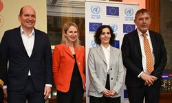 AB Komisyonu üyesi Lahbib: 'İsrail sivilleri öldürmeyi bırakmalı'