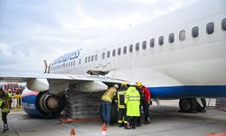 Antalya Havalimanı'nda kalkışa hazırlanan uçağın iniş takımlarında teknik arıza yaşandı