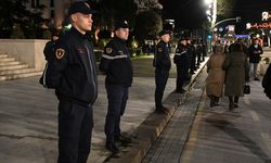 Arnavutluk'ta hükümet karşıtı gösteriler sürüyor