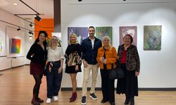 'Aşkın Metamorfozu' sergisi Kadıköy'de açıldı