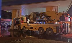 Aydın'da vincin akaryakıt pompasına çarpması sonucu hasar oluştu