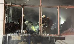 Bağcılar'da tekstil fabrikasında çıkan yangın söndürüldü