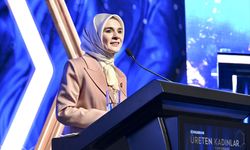 Bakan Göktaş, 'Halkbank Üreten Kadınlar Yarışması Ödül Töreni'nde konuştu: