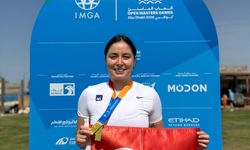 Bengisu Avcı, Dünya Master Oyunları'nda 5 bin metre yüzmede şampiyon oldu