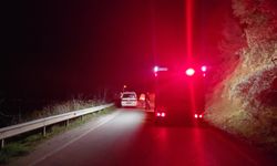 Bursa'da toprak kaymasının olduğu Mudanya-Altıntaş sahil yolunda çalışmalar sürüyor