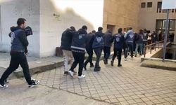 Bursa'da yasa dışı bahis operasyonunda yakalanan 4 zanlı tutuklandı