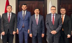 DEİK Türkiye-Irak İş Konseyi Başkanı Acar, Irak Merkez Bankası Başkanı Allak ile görüştü