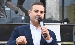 Depremlerden etkilenen Sındırgı esnafı için 'seferberlik günü' etkinliği düzenlendi