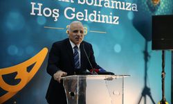 Diyarbakır Valisi Zorluoğlu üniversite öğrencileriyle iftarda buluştu