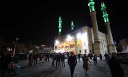 Elazığ ve Mardin'de ilk teravih namazı kılındı
