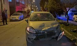 Eskişehir'de ehliyetsiz sürücünün kullandığı otomobilin bisiklete çarptığı kazada 2 çocuk yaralandı