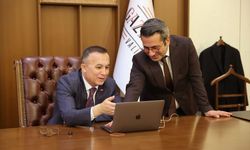 Gaziantep Valisi Kemal Çeber, AA'nın 'Yılın Kareleri' oylamasına katıldı