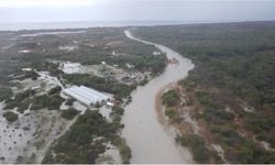 GÜNCELLEME 2 - Antalya'da kuvvetli rüzgar ve sağanak etkili oluyor