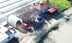 GÜNCELLEME - Muğla ile Antalya'da su basan seralar havadan görüntülendi