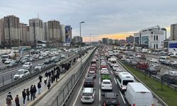 İstanbul'da iftar öncesi trafik yoğunluğu yüzde 83'e yükseldi